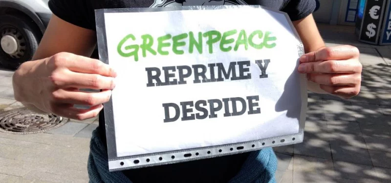 Greenpeace Reprime y despide
